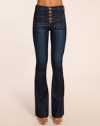 Vintage-Inspired Elongating Wide-Leg Jeans