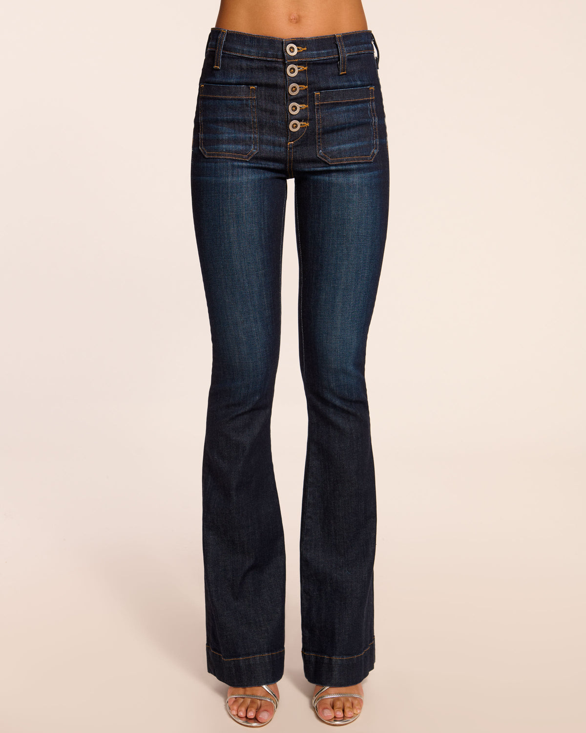 Best-Selling Retro Flare Jeans for Date Night