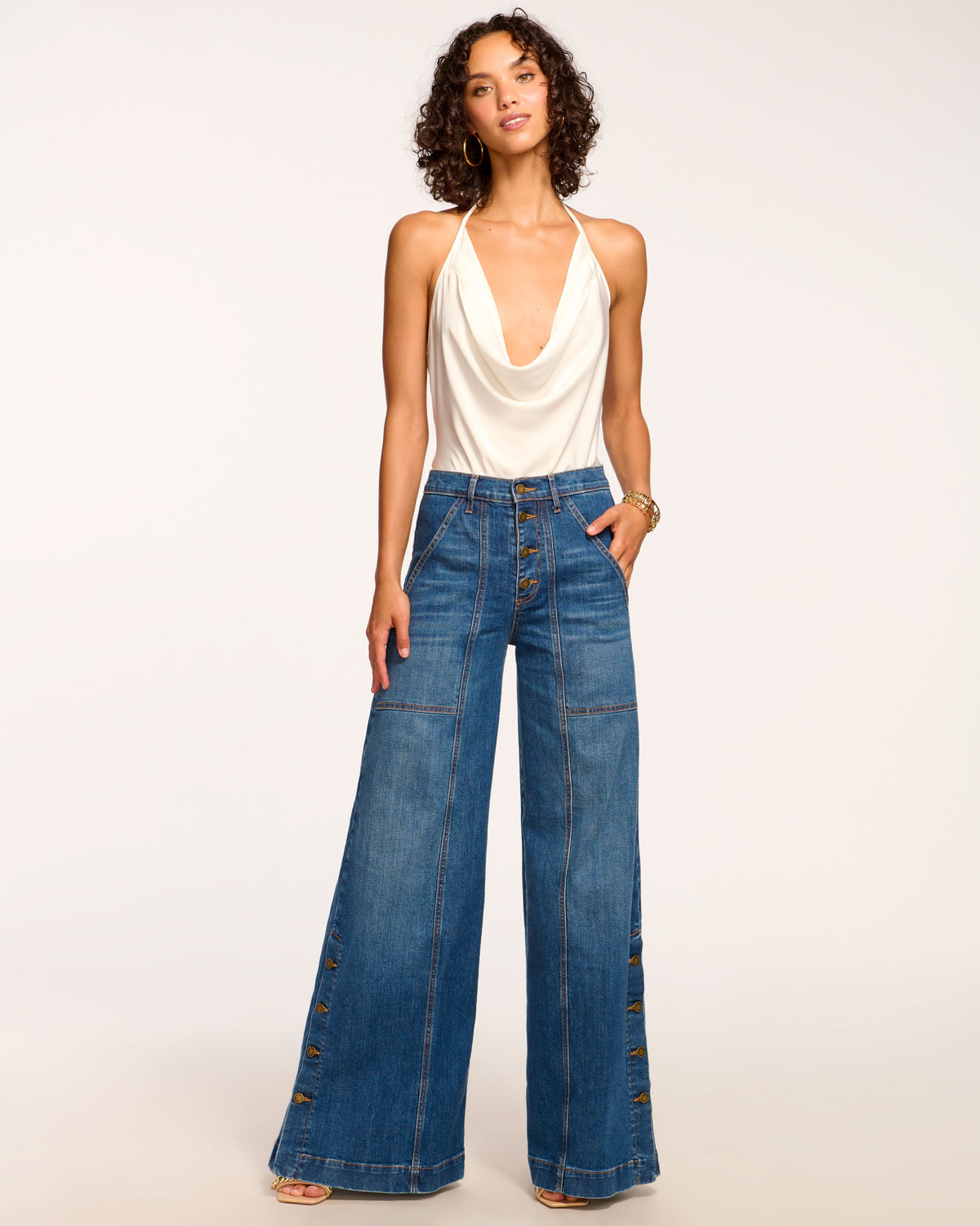 Bold Wide Leg Jean for Fall Date Night Style