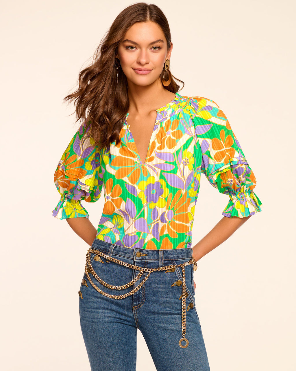 ‌Flattering V-Neck Top with Billowy Bohemian Sleeves