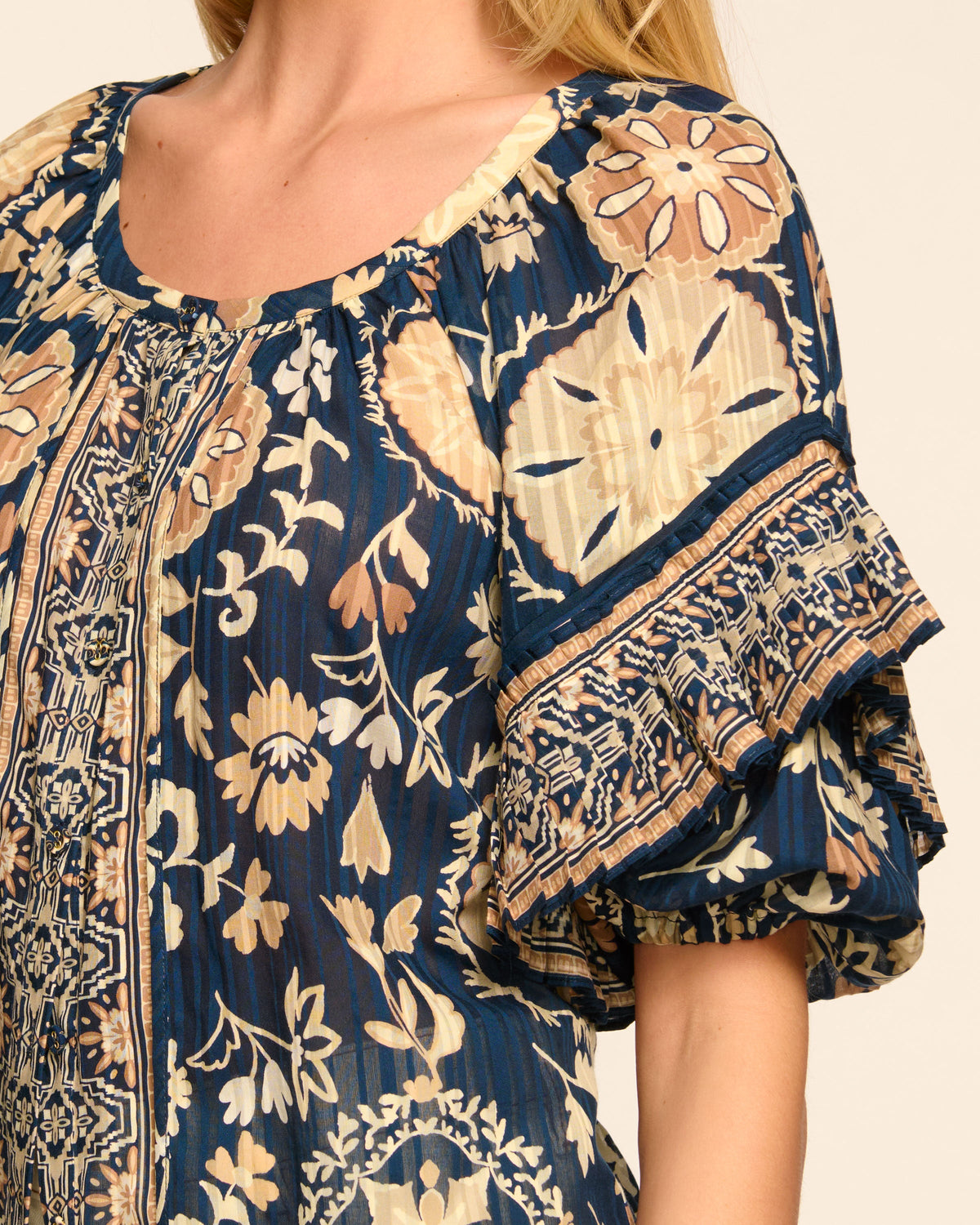 Summer Ruffle Print Day-Night Top