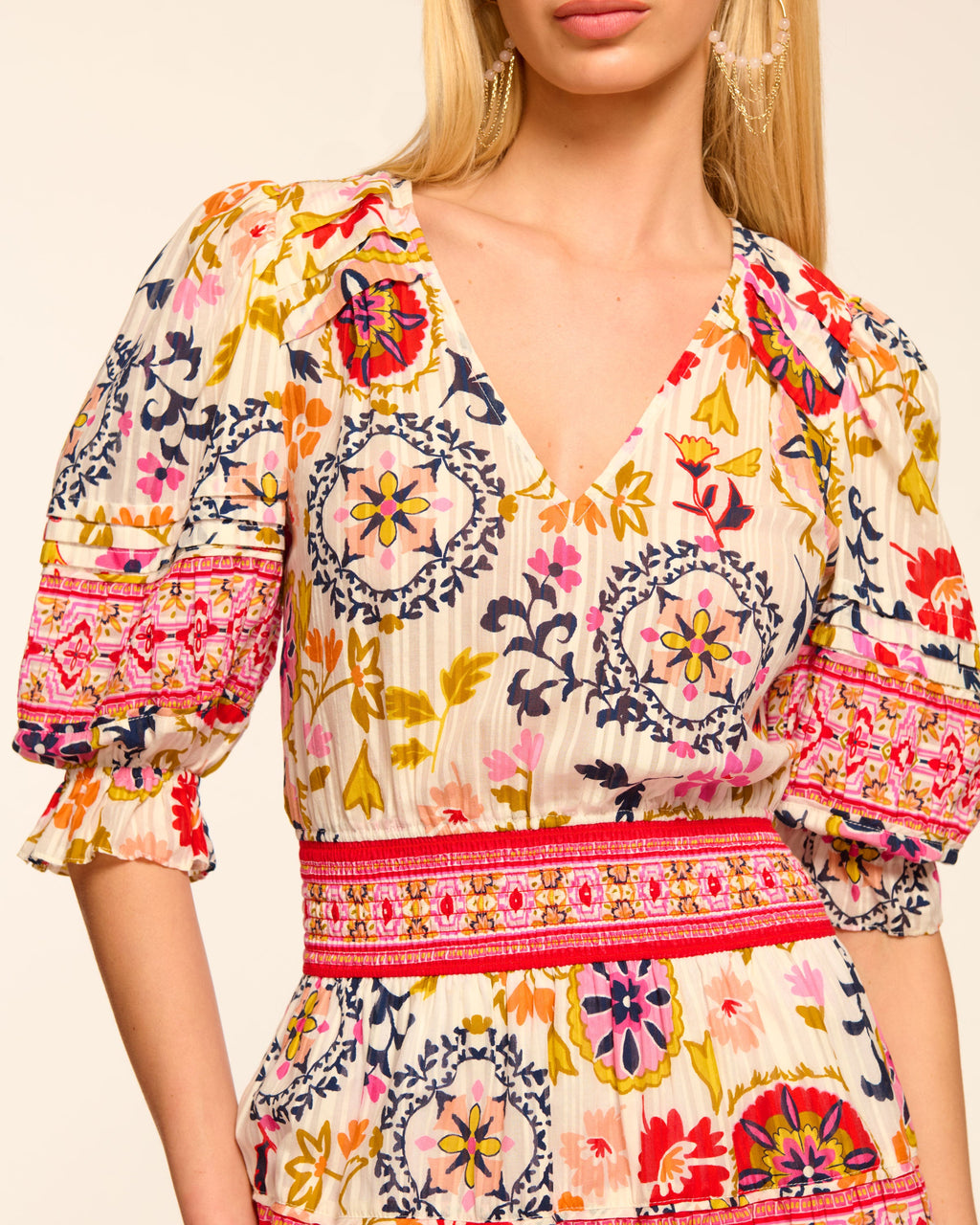Contrast Detail Short Sleeve Dress