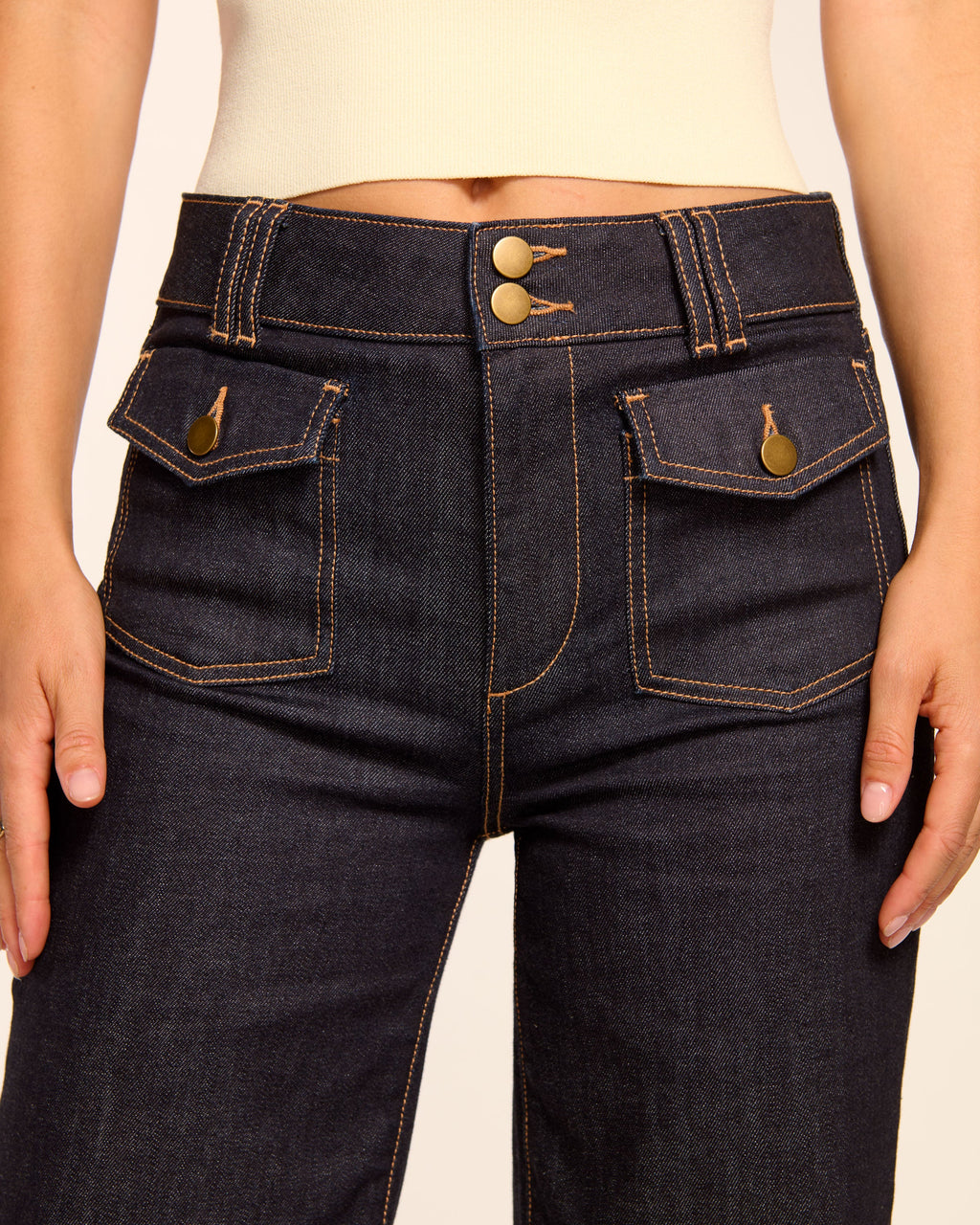 Effortless Cool Contrast Stitch Pants