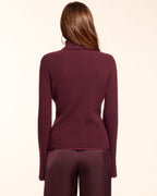 ‌Effortless Luxury Cashmere Top