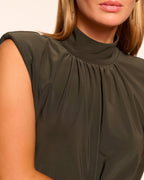 Sleeveless Silhouette Smart Chic
