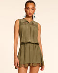 Brunch-Ready Contrast Top