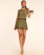 Brunch-Ready Contrast Top