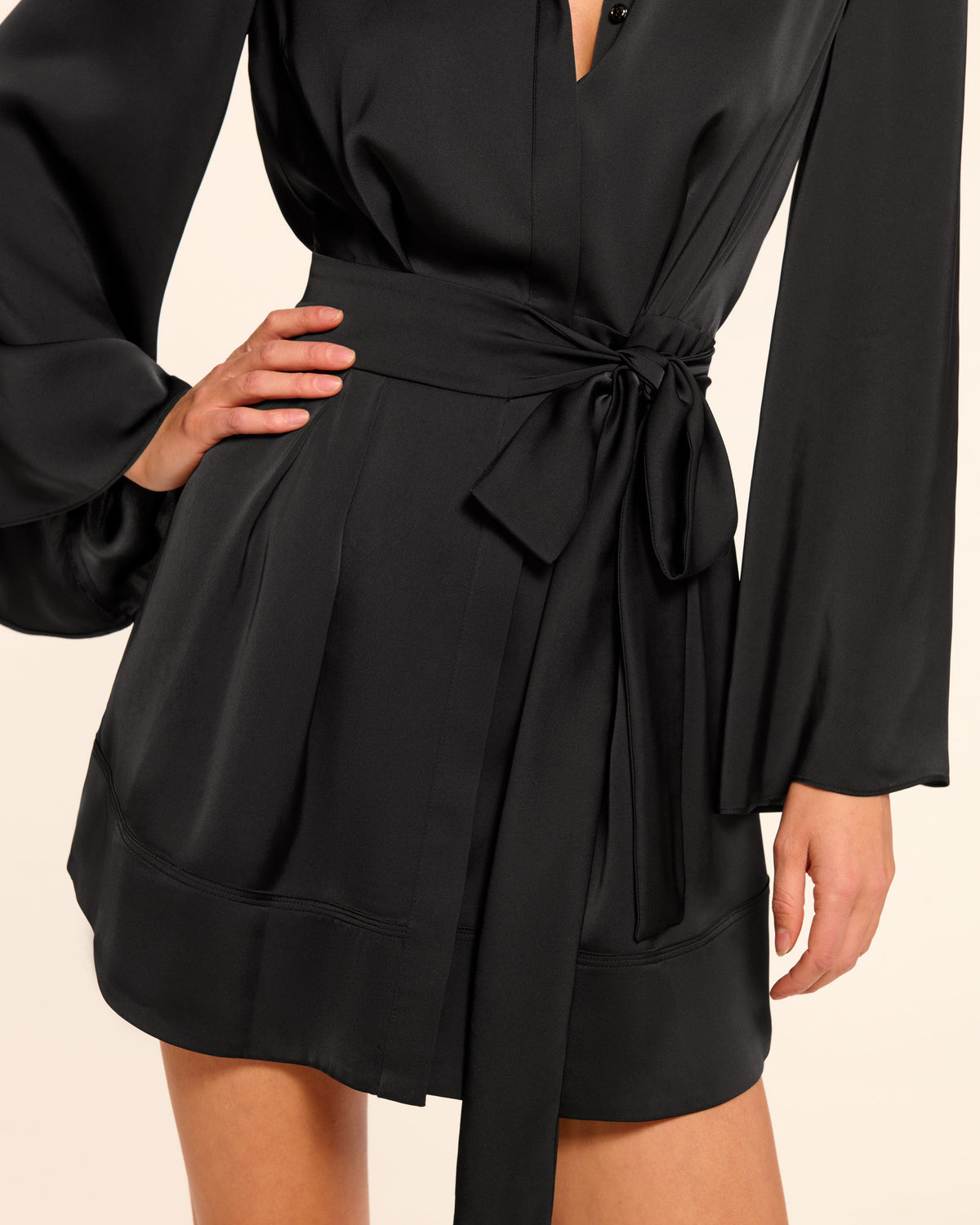‌Vintage Bell Sleeve Dress