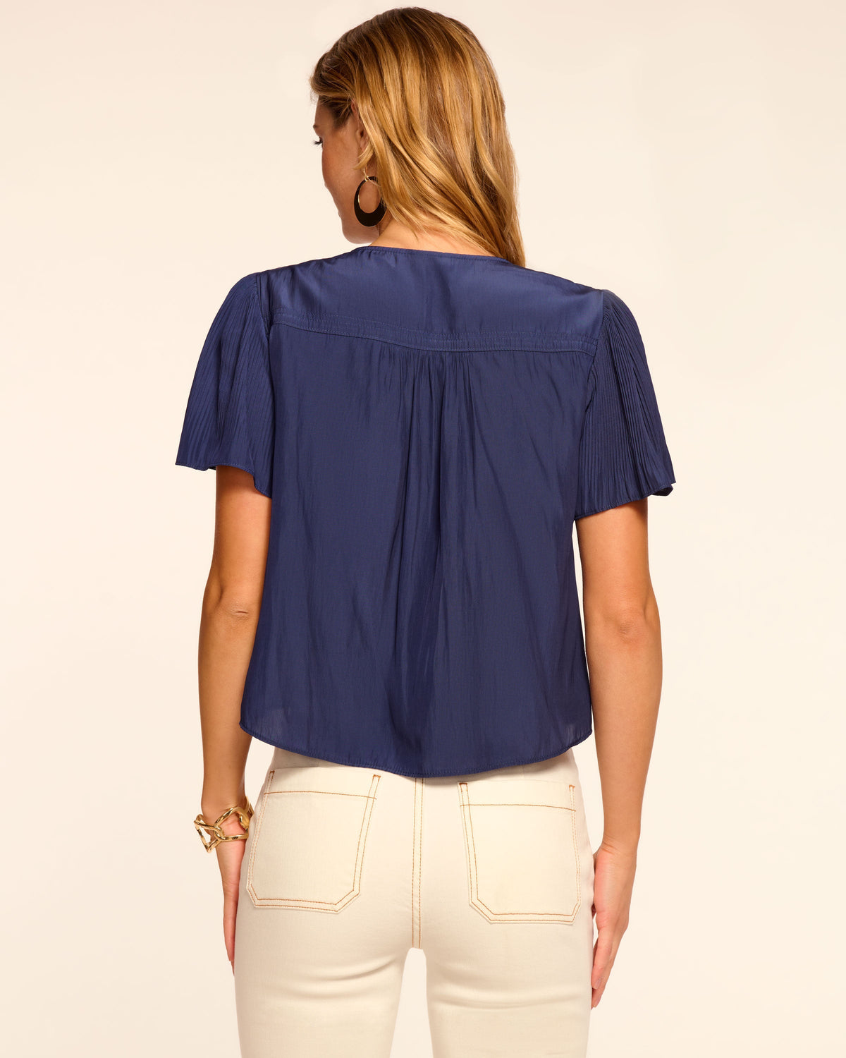 ‌Lightweight Flutter Sleeve Top
