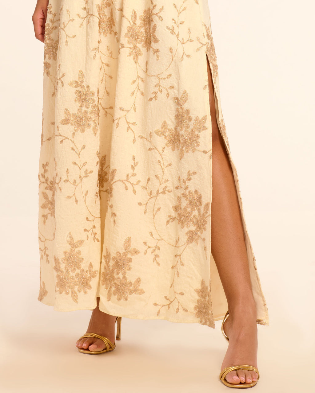 ‌Plunging Slit Summer Dress